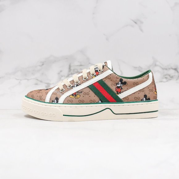 newgUCCI LEATHER CASUAL SHOES CLASSIC